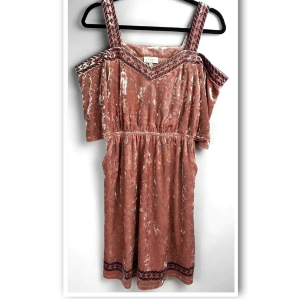 🦋SOLD🦋Lucky Brand Pink Suede Cold Shoulder Dress